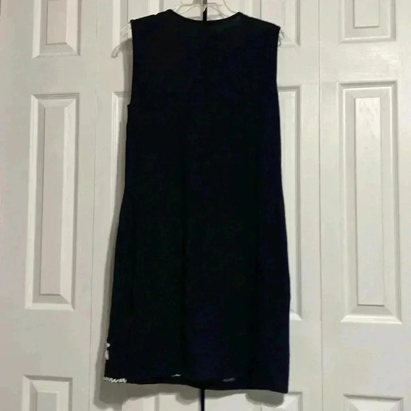 Chelsea and Theodore Black & cream  Embroidered & rhinestone dress size large - Picture 7 of 11